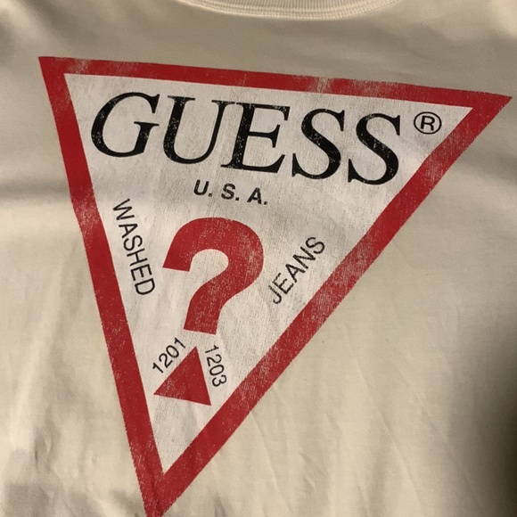 Guess Medium T shirt - Picture 2 of 3